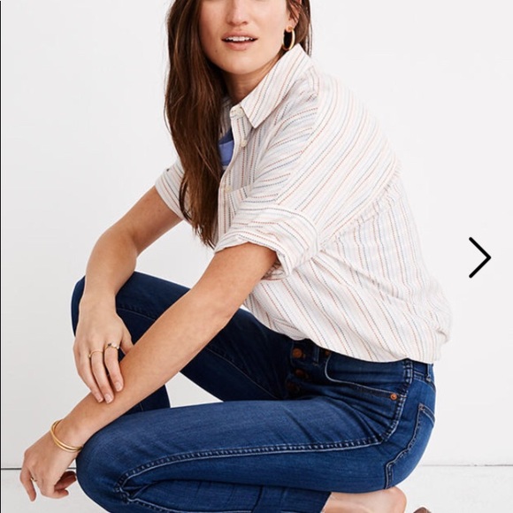 Madewell 10” High Rise Skinny Crop Button front - Picture 2 of 7